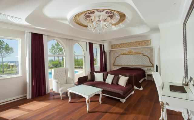 GURAL PREMIER TEKIROVA - Pokoje - President Suite
