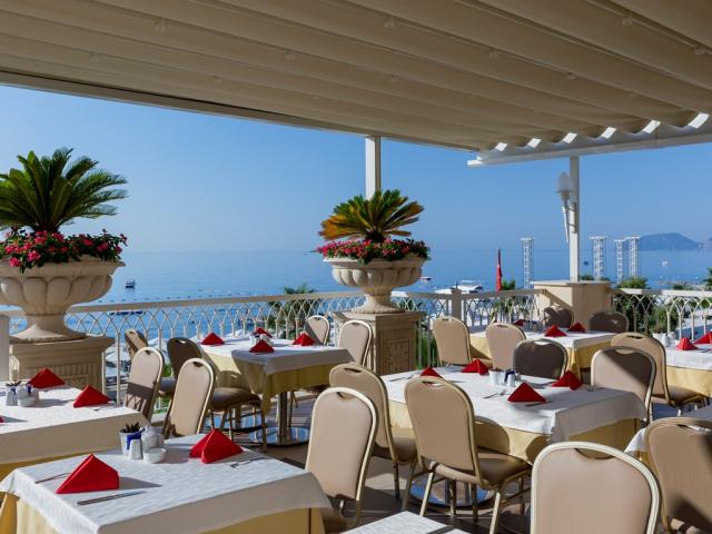 GURAL PREMIER TEKIROVA - Restaurace - Gural-Premier Restaurant