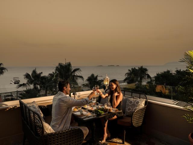 GURAL PREMIER TEKIROVA - Restaurace - Gusto Restaurant