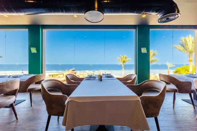 SERENITY ALPHA BEACH (ex. SERENITY MAKADI BEACH) - Restaurace -