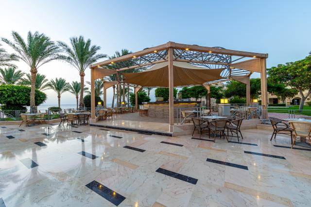 SERENITY ALPHA BEACH (ex. SERENITY MAKADI BEACH) - Restaurace -