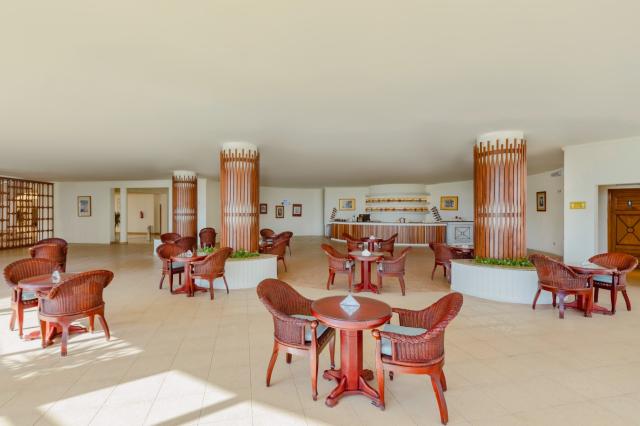 SUNRISE ALMA BAY RESORT - Bary - SunRay Lobby Bar