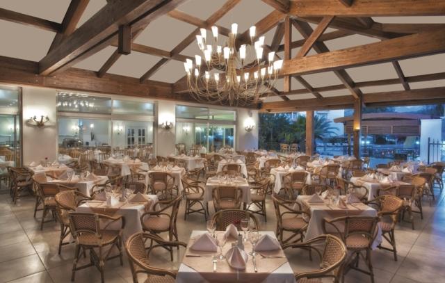 AKKA CLAROS HOTEL - Restaurace - MAIN RESTAURANT
