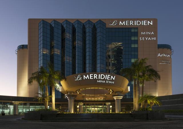 Le Meridien Mina Seyahi Beach Resort & Marina