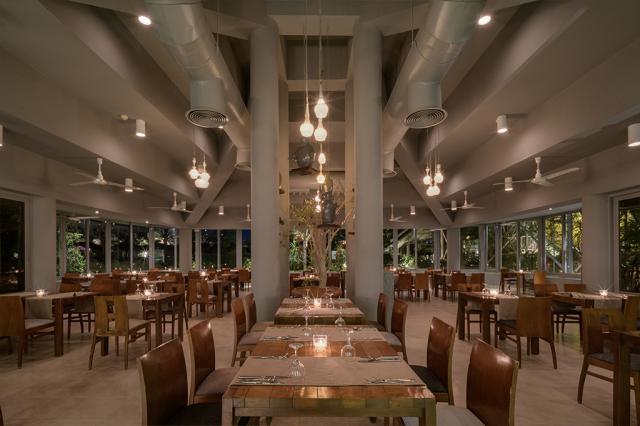 SINDBAD CLUB - Restaurace - Sawatdi