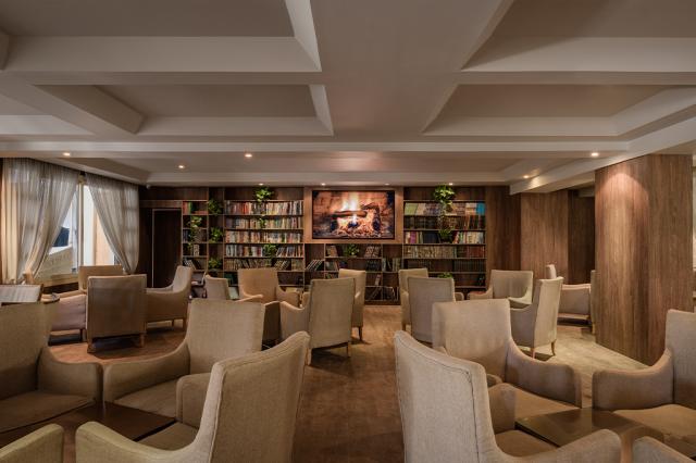SINDBAD CLUB - Bary - The Library