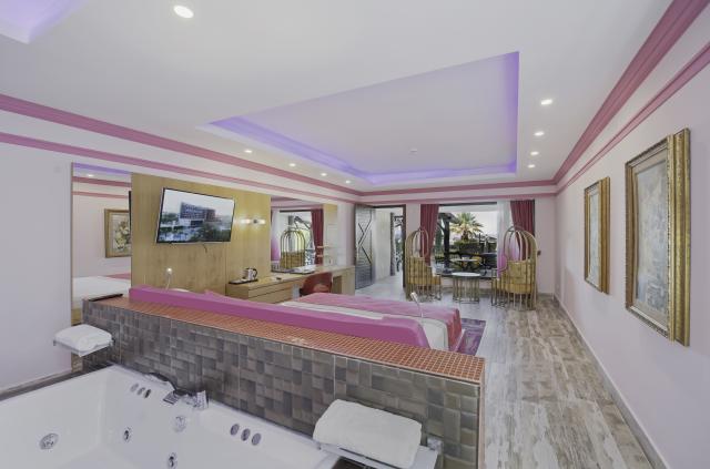 KAMELYA SELIN HOTEL - Pokoje - BEACH ROOM WITH JACUZZI