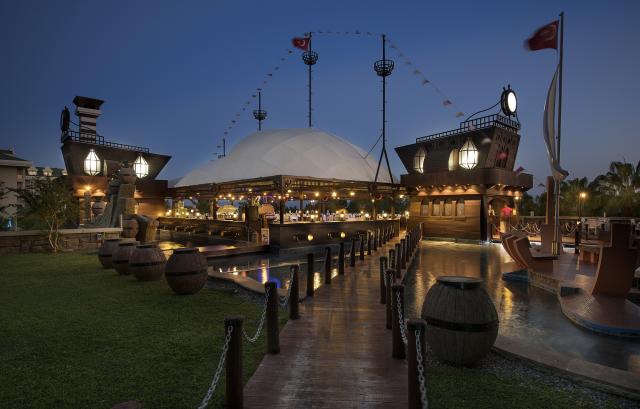 KAMELYA SELIN HOTEL - Restaurace - YENGEC RESTAURANT