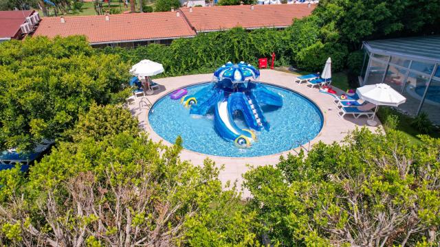 TERRACE BEACH RESORT HOTEL - Bazény - Vnitřní dětský bazén