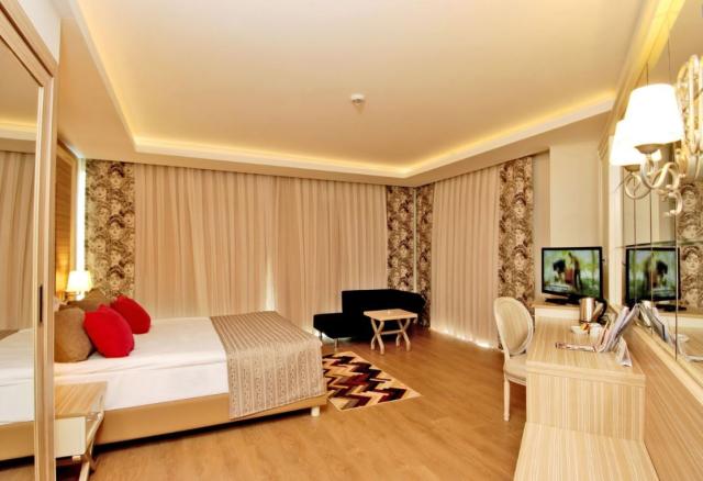 DELPHIN DELUXE RESORT - Pokoje - Family Room