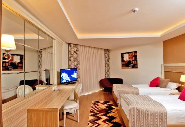 DELPHIN DELUXE RESORT - Pokoje - Family Room