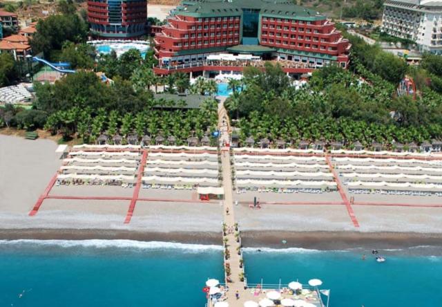 DELPHIN DELUXE RESORT - Pláž - Hlavní budova