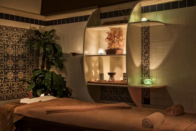 DELPHIN DELUXE RESORT - Lázně - Lázně