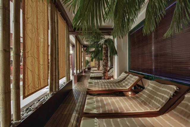 DELPHIN DELUXE RESORT - Lázně - Lázně