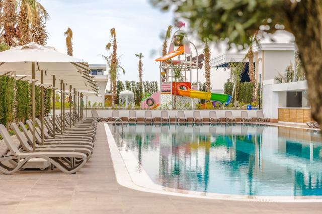 SERENITY QUEEN HOTEL - Vodní park - Vodní park