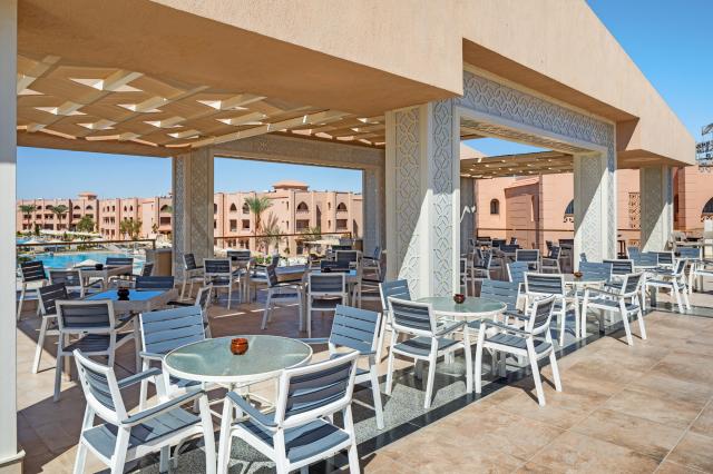 PICKALBATROS AQUA BLU RESORT - Bary - Red Sky Bar