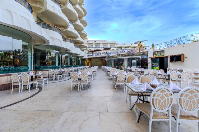 SEAGULL BEACH RESORT & CLUB - Restaurace - Cleopatra Restaurant