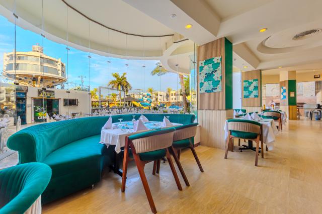 SEAGULL BEACH RESORT & CLUB - Restaurace - Cleopatra Restaurant