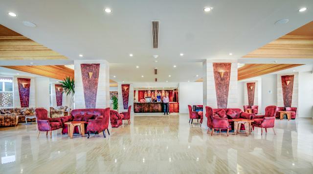 SEAGULL BEACH RESORT & CLUB - Bary - Buddah  Bar