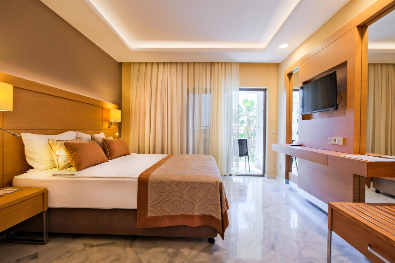 BELCONTI RESORT HOTEL - Pokoje - COMFORT CLUB ROOM (LAND VIEW)
