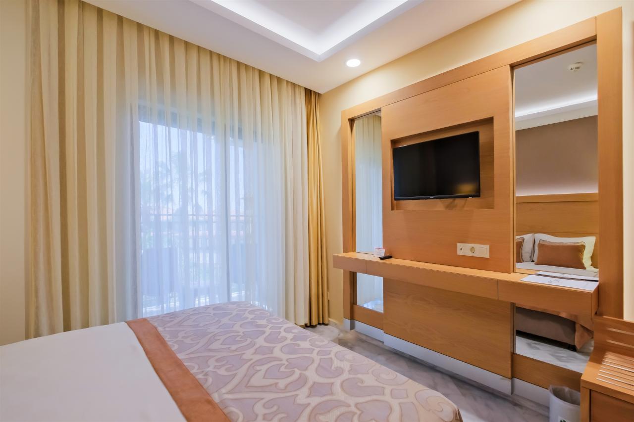 BELCONTI RESORT HOTEL - Pokoje - COMFORT CLUB ROOM (LAND VIEW)