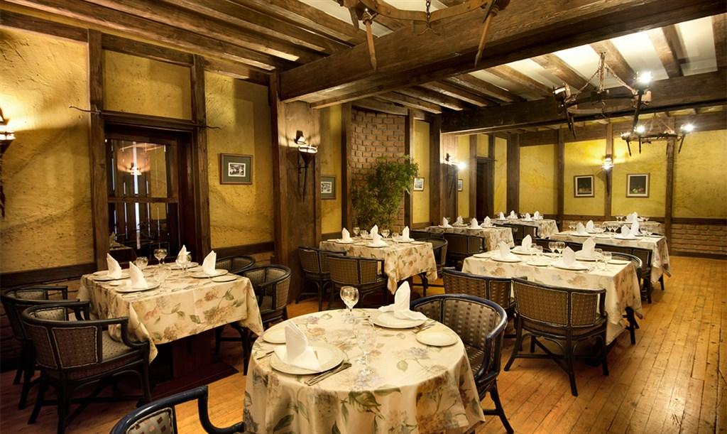 BELCONTI RESORT HOTEL - Restaurace - KANTOROS