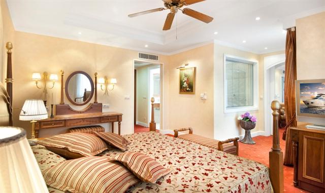 BELCONTI RESORT HOTEL - Pokoje - KING SUITE 