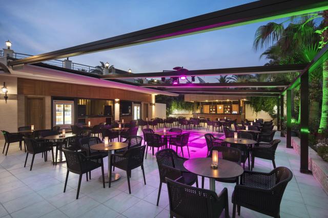 SAPHIR RESORT & SPA - Bary - POOL BAR