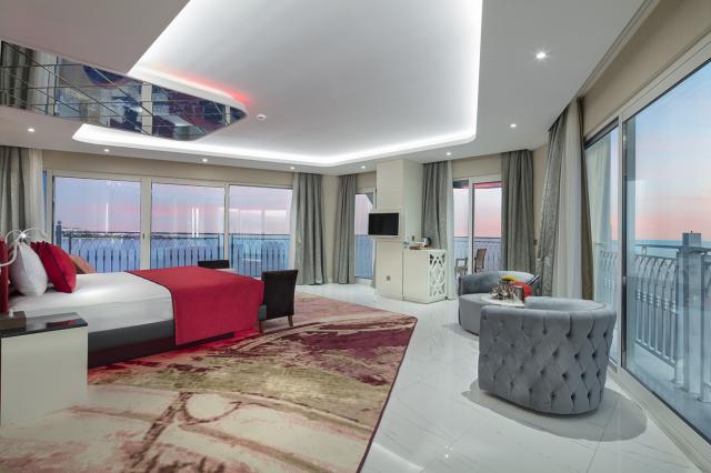 GRANADA LUXURY BEACH (AVSALLAR) - Pokoje - suite swarovski