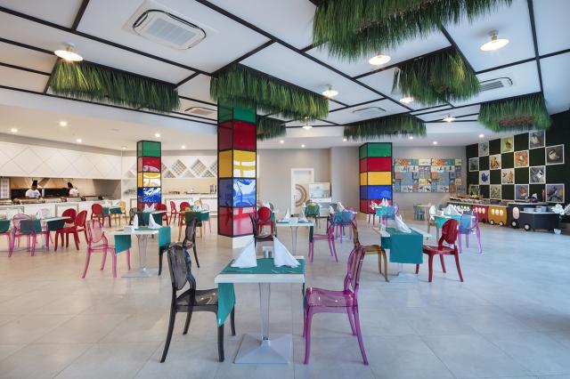 GRANADA LUXURY BEACH (AVSALLAR) - Restaurace - LA CARDE MAIN RE