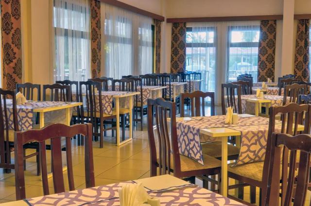 BLUE FISH HOTEL - Restaurace - RESTAURANT