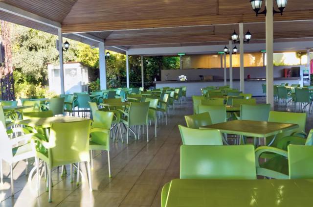 BLUE FISH HOTEL - Restaurace - SNACKBAR