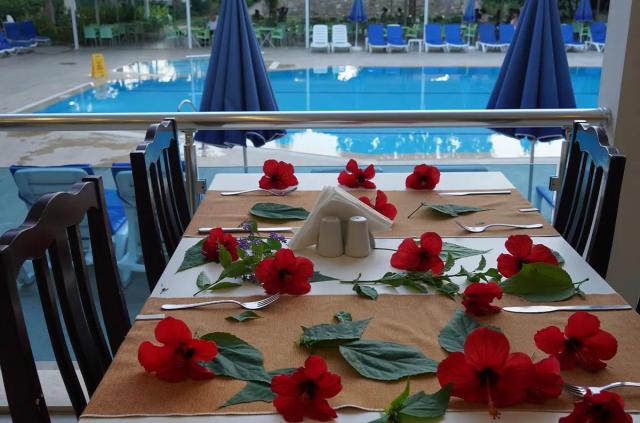 BLUE FISH HOTEL - Restaurace - RESTAURANT