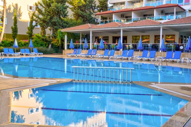 BLUE FISH HOTEL - Bazény - Bazény