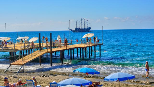 BLUE FISH HOTEL - Pláž - Pláž