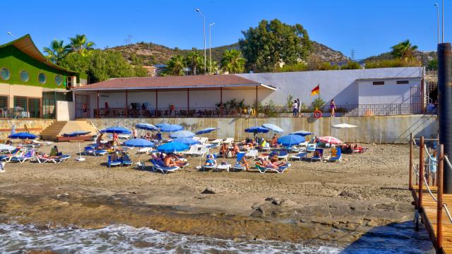 BLUE FISH HOTEL - Pláž - Pláž