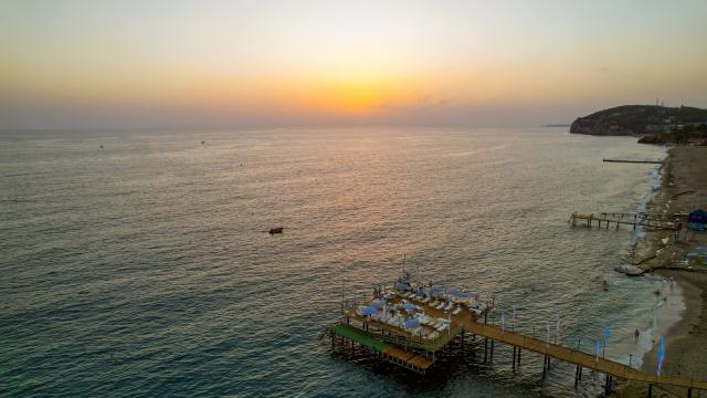 BLUE FISH HOTEL - Pláž - Pláž