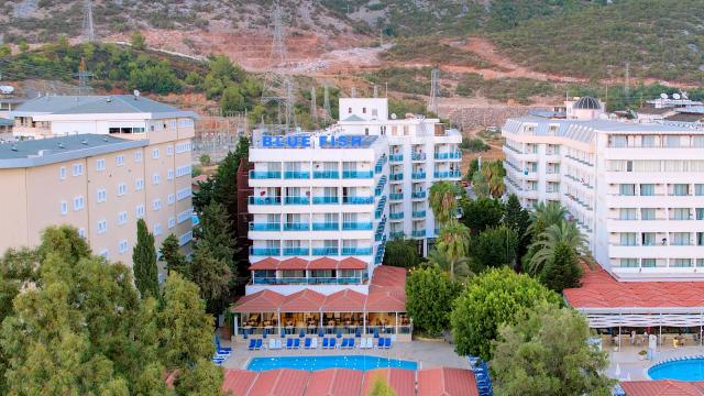 BLUE FISH HOTEL - Obecné - Hlavní budova