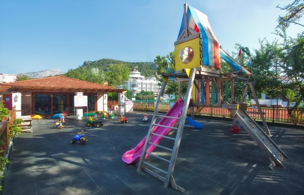 AKKA ALINDA HOTEL - Miniklub - Miniklub