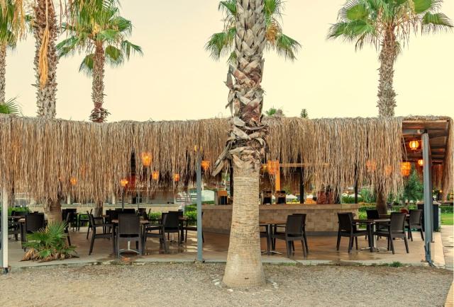 JUSTINIANO CLUB PARK CONTI - Bary - BEACH BAR