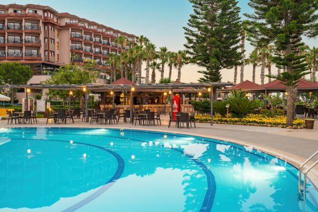 JUSTINIANO CLUB PARK CONTI - Bazény - Venkovní bazén