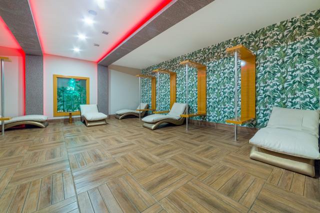 JUSTINIANO CLUB PARK CONTI - Lázně - Lázně