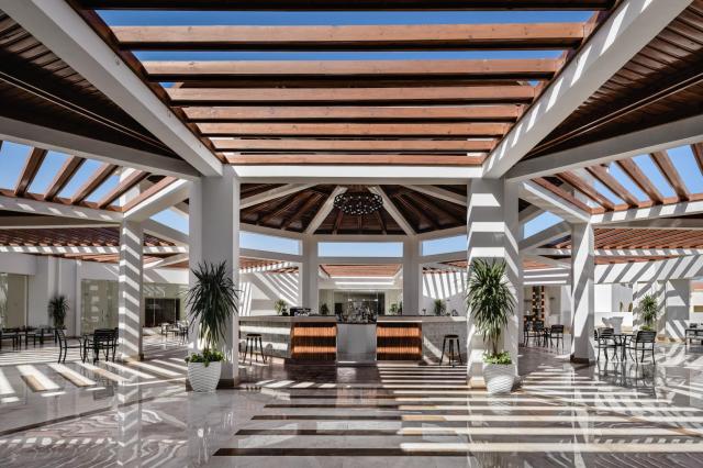 XANADU MAKADI BAY - Bary - Sky Roof Bar 