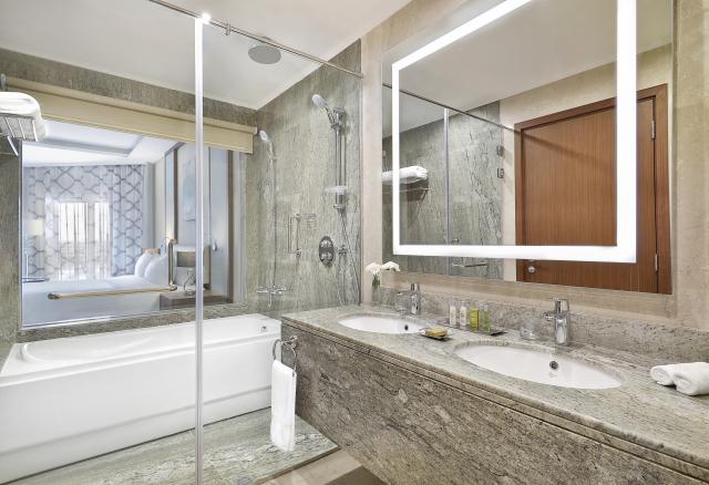 HILTON HURGHADA PLAZA - Pokoje - Superior Room with Seaview and
