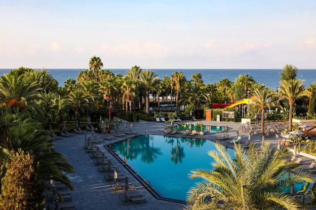 MIRAMARE BEACH HOTEL - Bazény - Venkovní bazén