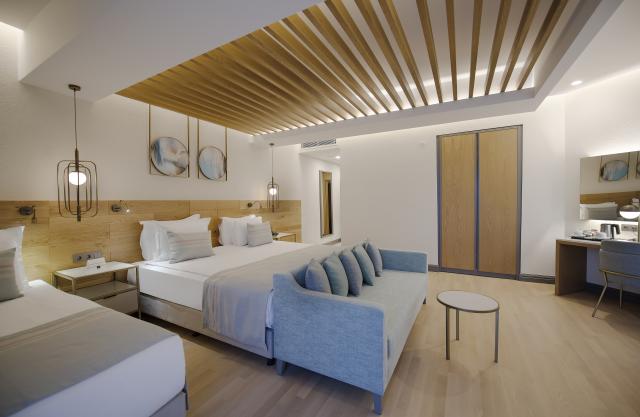 MIRAMARE BEACH HOTEL - Pokoje - SUPERIOR CORNER ROOM