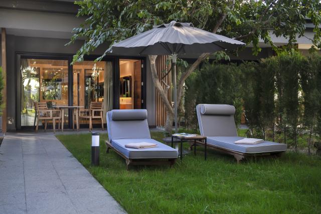MIRAMARE BEACH HOTEL - Pokoje - DELUXE PRIVATE GARDEN ROOM