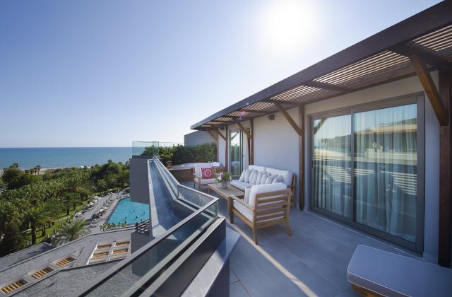 MIRAMARE BEACH HOTEL - Pokoje - DELUXE TERRACE & JAKUZZI ROOM