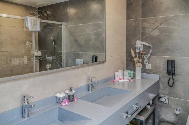 ROYAL WINGS HOTEL - Pokoje - HONEYMOON LAGOON SUITS