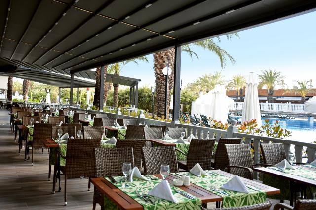 ROYAL WINGS HOTEL - Restaurace - ROYAL MAIN RESTAURANT